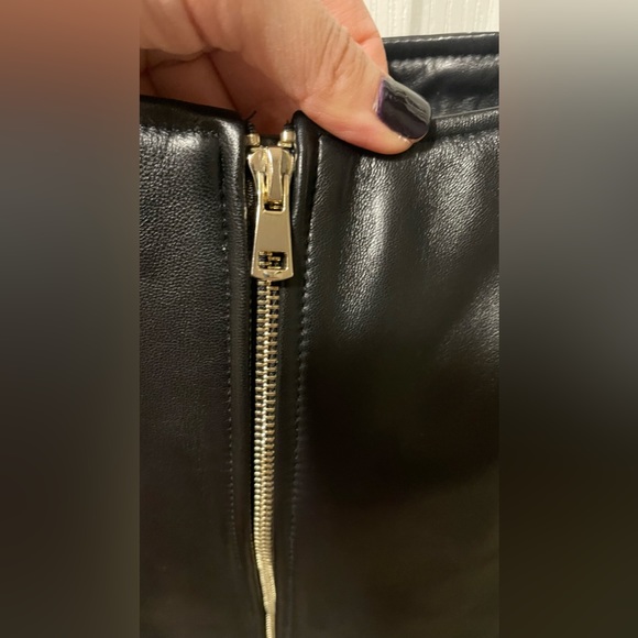 Euc genuine leather mini skirt size S - Picture 7 of 11